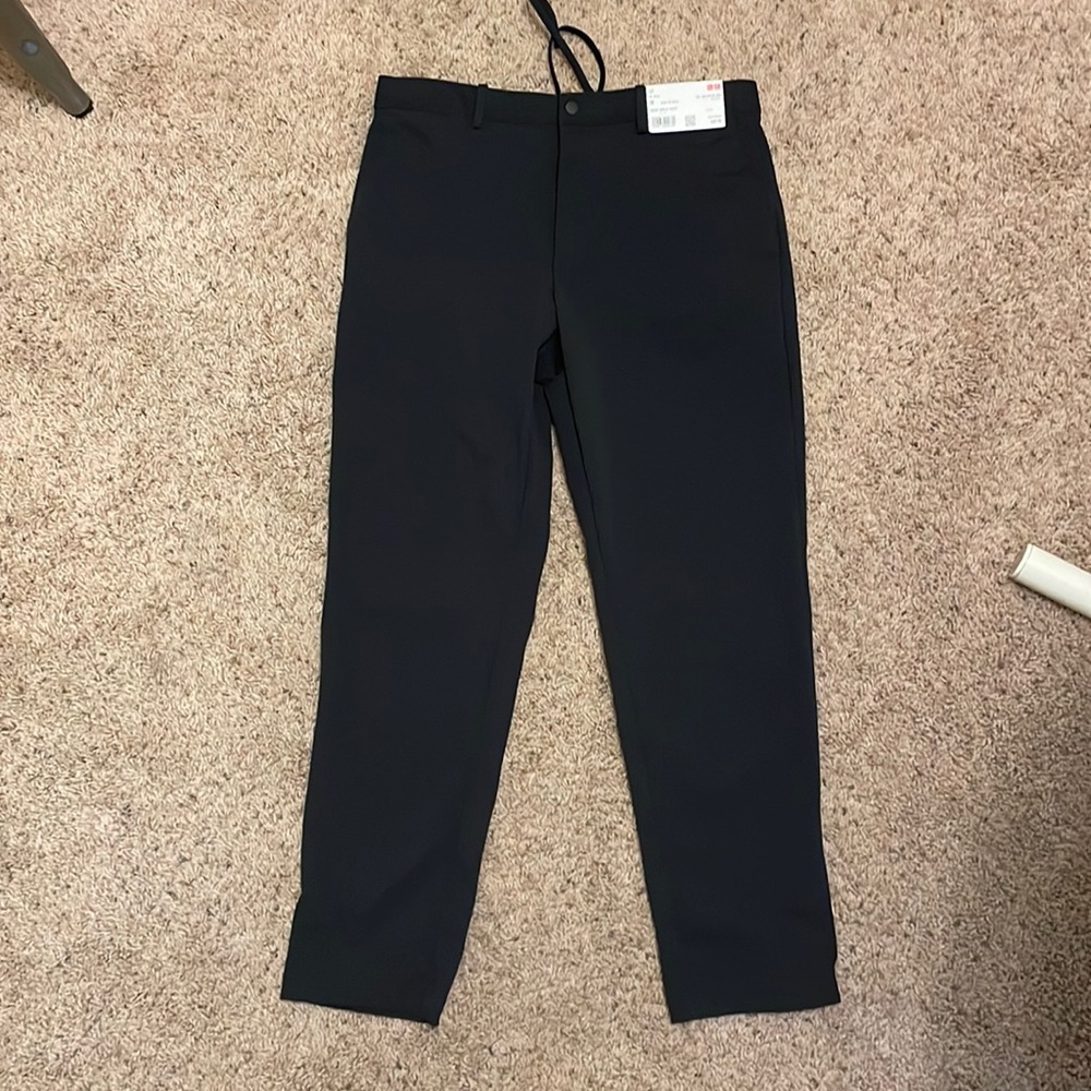 Uniqlo • Smart Ankle Pants